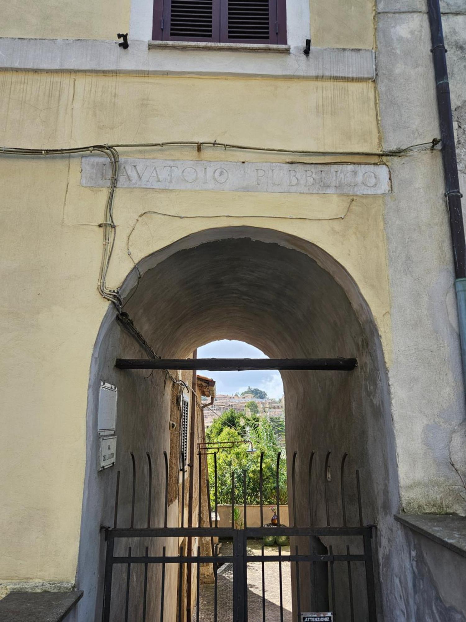 L' Antico Lavatoio Bed and Breakfast Rignano Flaminio Εξωτερικό φωτογραφία